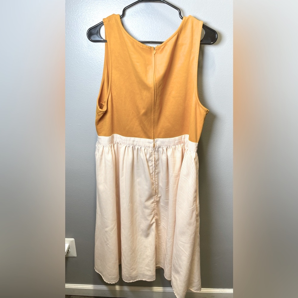 ModCloth Women's Sleeveless Striped Midi Gold White Dress Size 2x - Picture 2 of 3